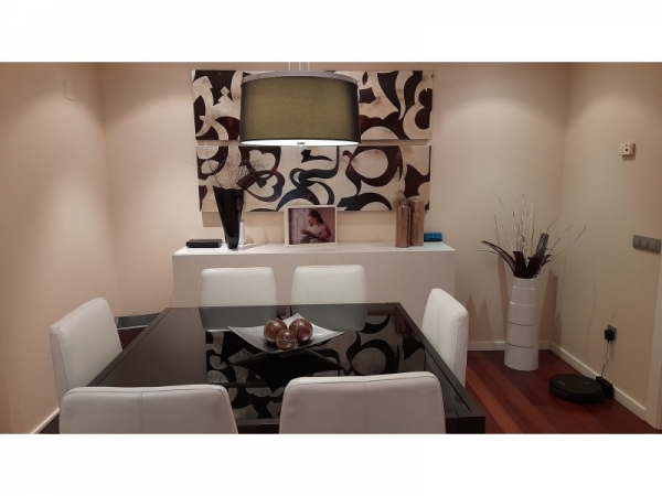 Mª 007-02099