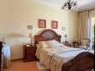 ALE003-02240